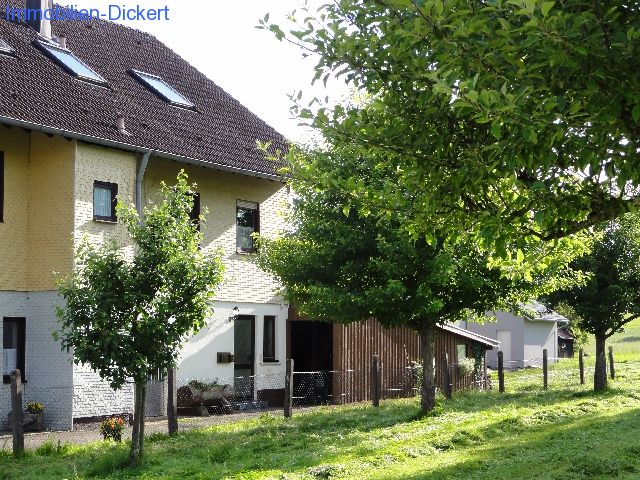 Simmersfeld-Beuren: Haus mit vielen Möglichkeiten 