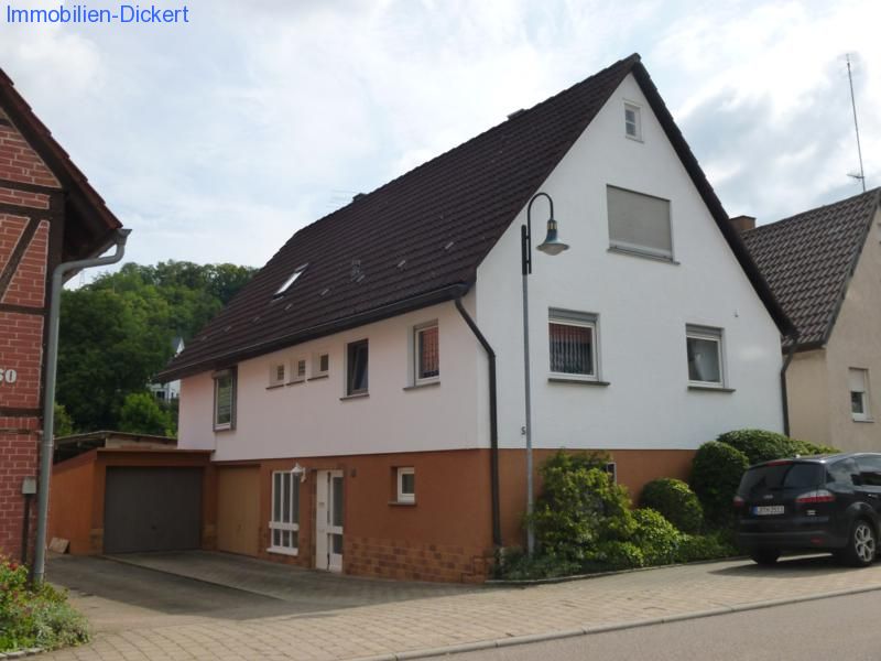 Cleebronn: 1- Familienhaus in idyllischer Landschaft 