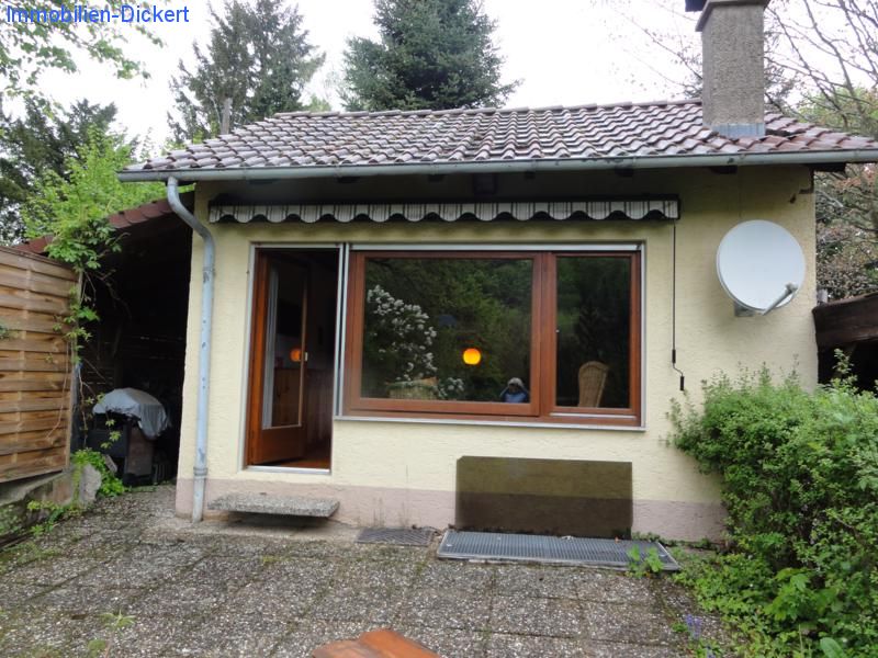 Sternenfels: Feriengrundstück mit Massivhaus im Stuttgarter-Naherholungsgebiet 