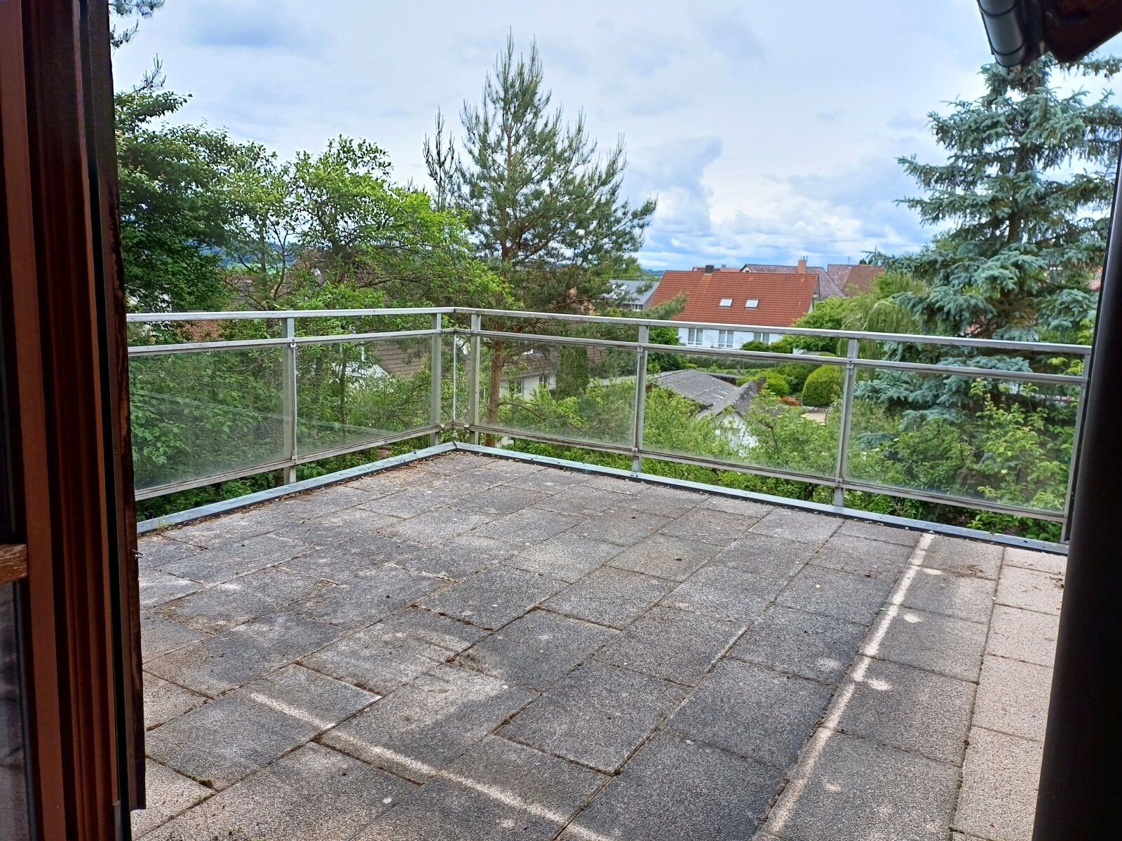 - Leustetten 1-Familienhaus in guter Lage 